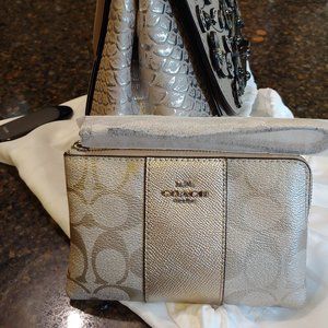 COACH Sig  Wrislet Sv/Platinum F38655
